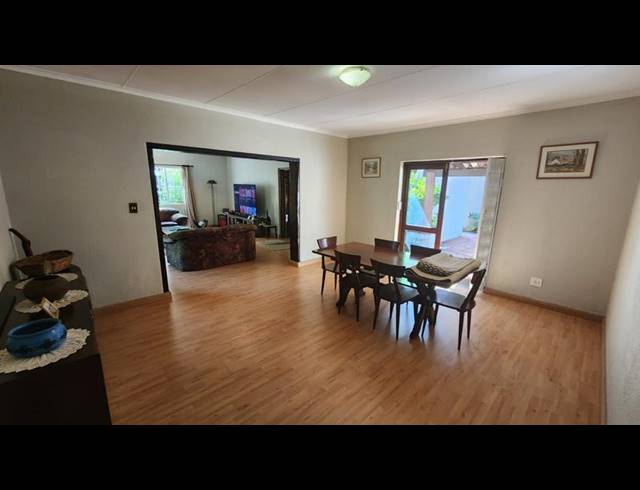 3 BEDROOM HOUSE FOR SALE IN BRACKENDOWNS